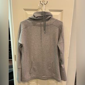 Worn Twice GapFit Gap Fit Funnel Cowl Neck Sweatshirt   Size Small